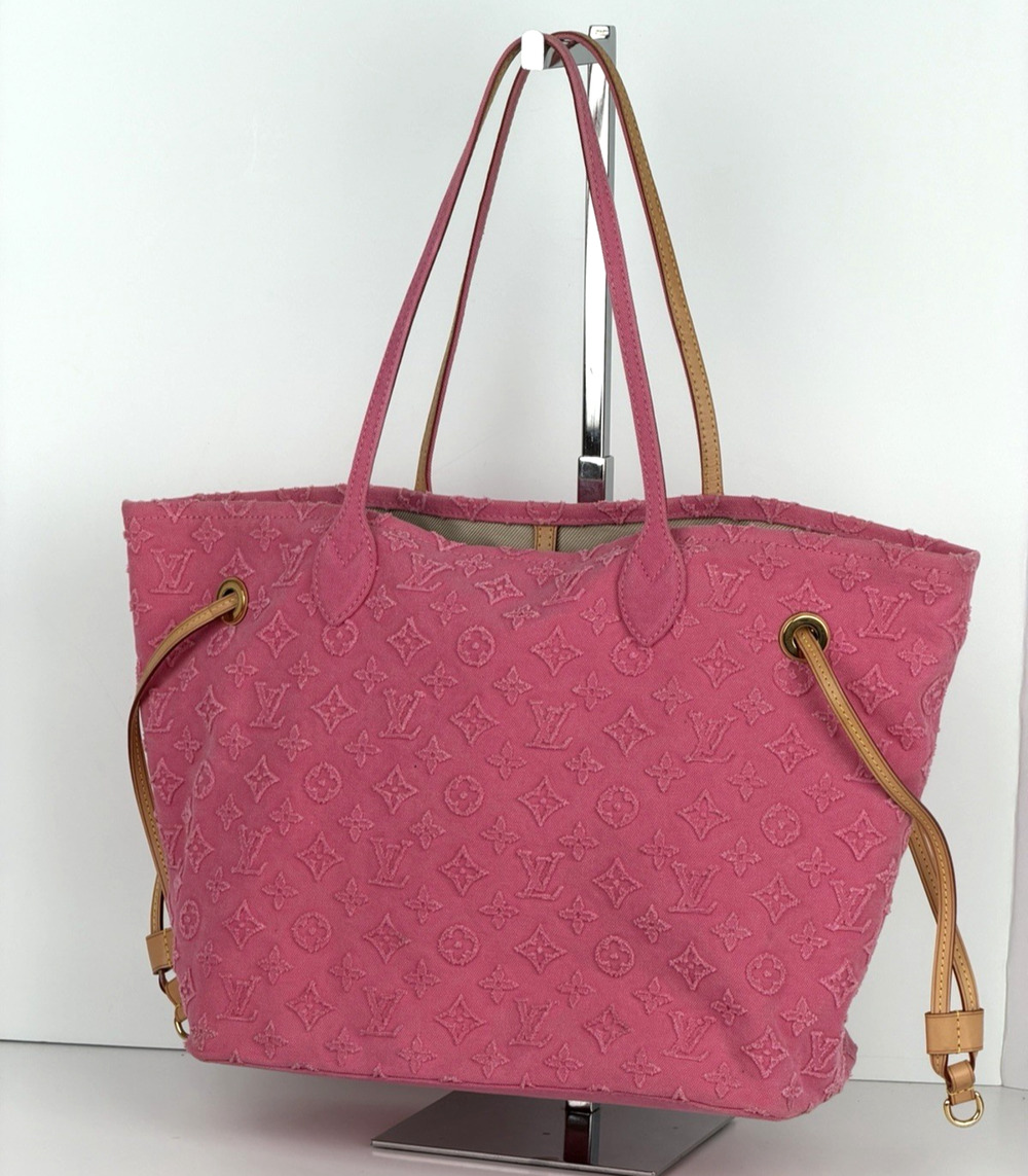 Louis Vuitton Neverfull MM Monogram Stonewashed Denim Tote Pink (2012) S10